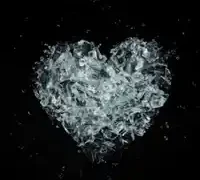 Cem Adrian – Derinlerde (feat Mark Eliyahu)