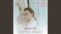 Demet Akalın – Yalan mı Albüm Kapağı