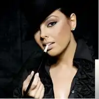 Ebru Gündeş – Çal Bu Gece Albüm Kapağı