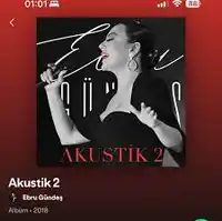 Ebru Gündeş – Hayrandım Akustik (yeni) Albüm Kapağı