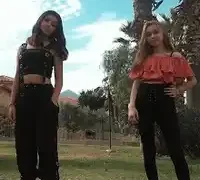 Elmas – Takarım Kocamı Koluma (feat İzmirli Ömer)