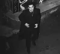 Emir Can İğrek – Tırnağın Kırılmasın