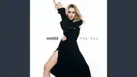 Hadise – Hay Hay Albüm Kapağı