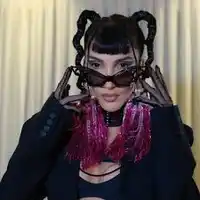 Hande Yener – Zombi Albüm Kapağı