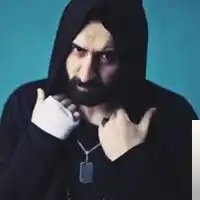 Kahraman Deniz – Garezi Var Albüm Kapağı