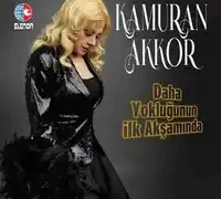 Kamuran Akkor – Daha Yokluğunun İlk Akşamında ft Müslüm Gürses