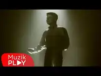 Levent Yüksel – Yeter ki Onursuz Olmasın Aşk Albüm Kapağı