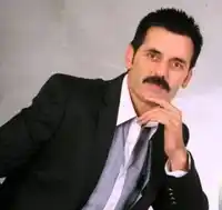 Ramazan Çelik – İçtim Rakıyı Çektim Şarabı Albüm Kapağı