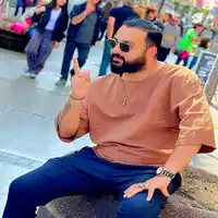 Romantik Erhan – Bu Adam Benim Kocam Albüm Kapağı