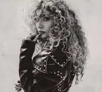 Sena Şener – Teni Tenime