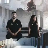 Zeynep Bastık – feat Emir Can İğrek-Dargın Albüm Kapağı